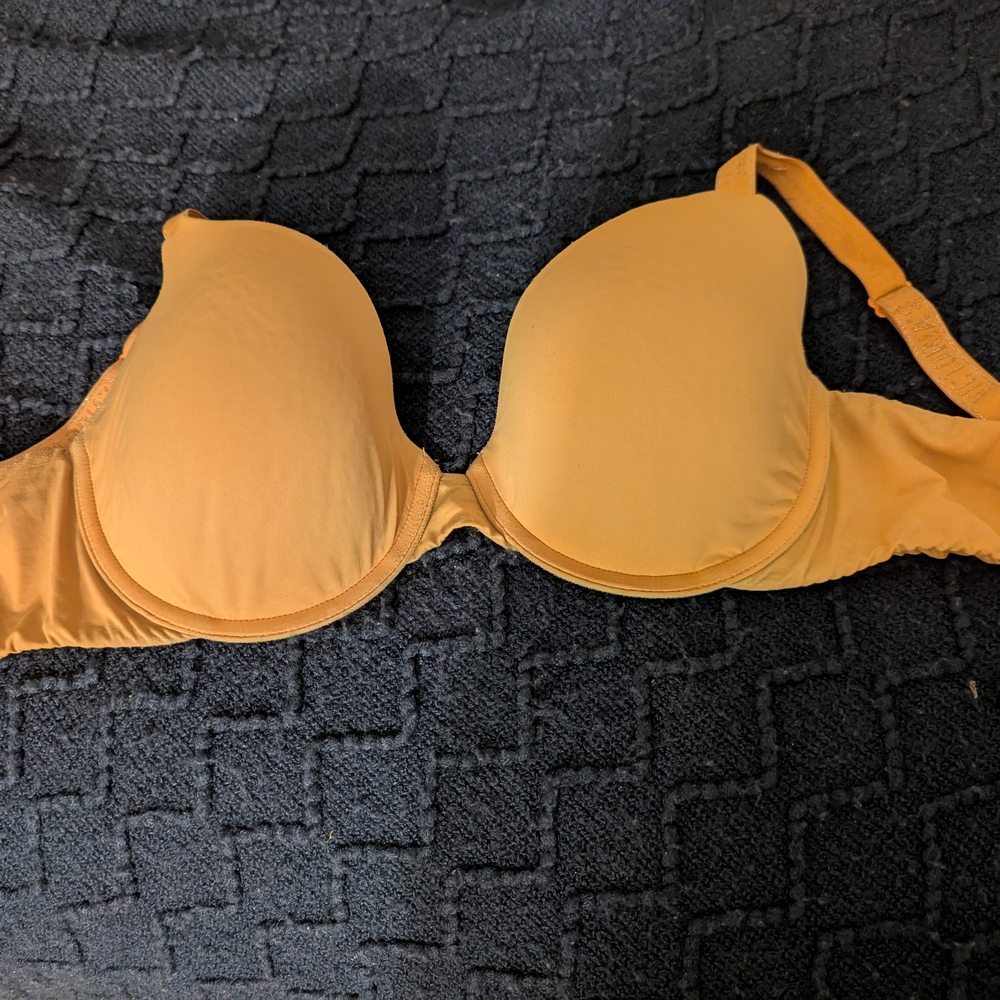 Victoria's Secret Orange T-Shirt Bra with Underwire